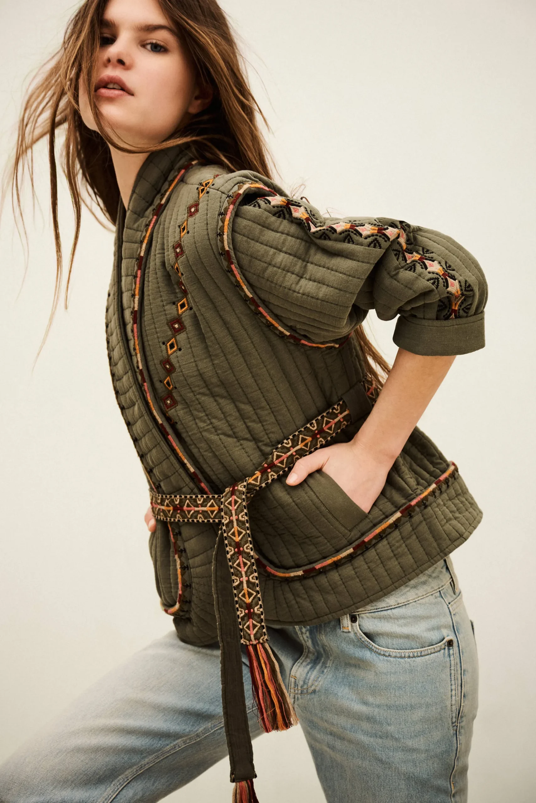 COCOON< Outlet
