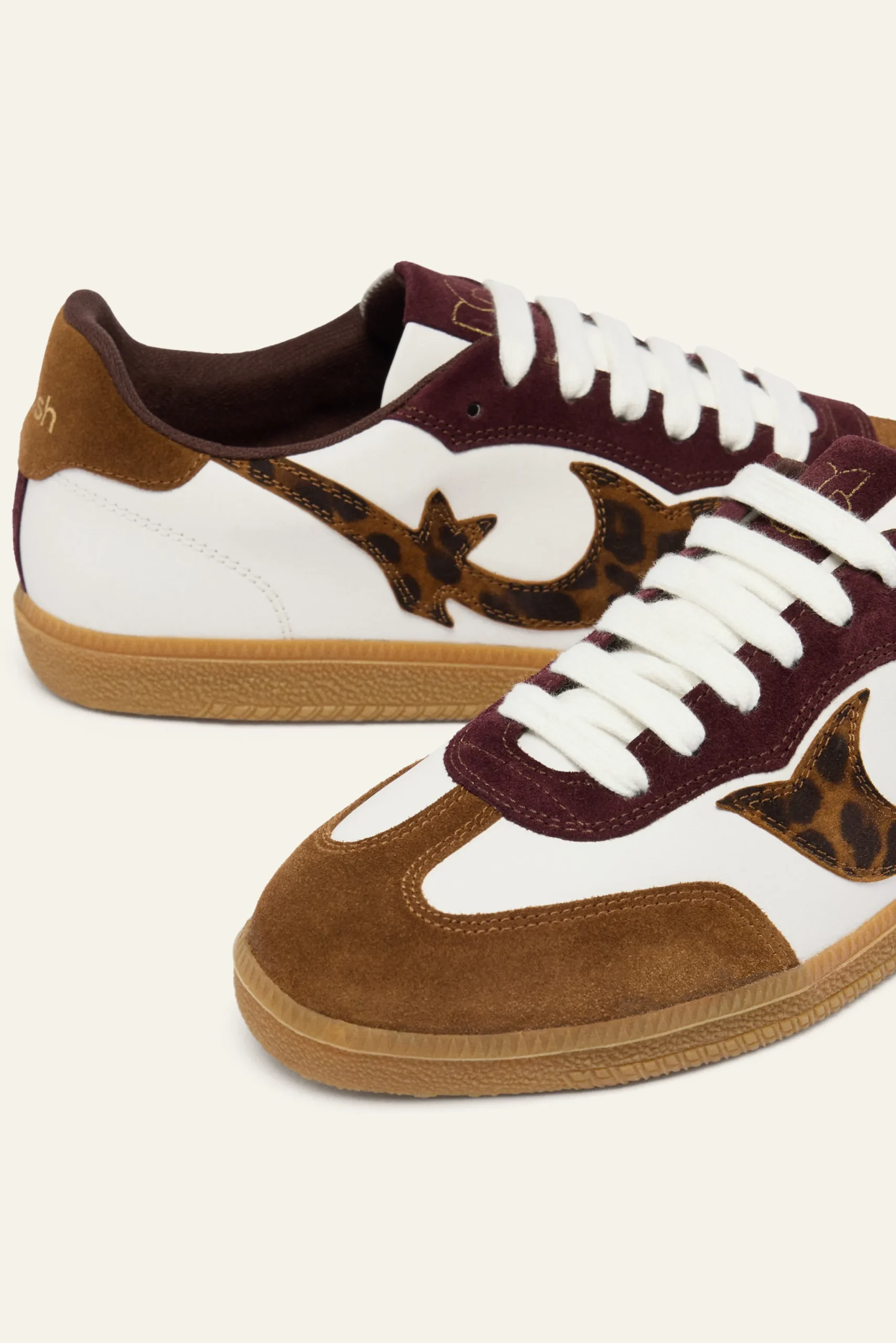 CREW< Outlet