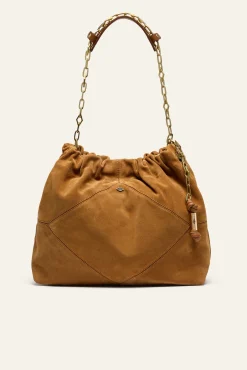 JUNE< Clearance