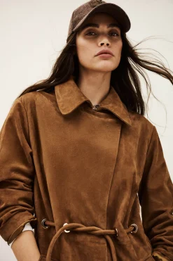 MATTE< Online