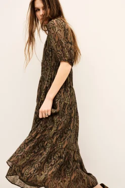 TANYSSA< New