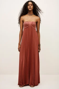 WILLOW< New