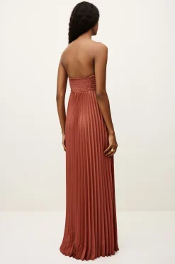 WILLOW< New
